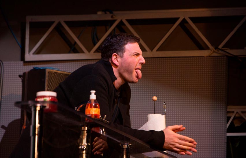 В Бореньке чего-то нет